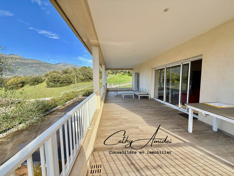 Villa - 131 m² - 5 pièces