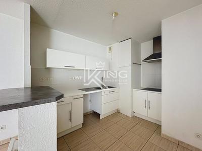 Appartement - 77 m² - 3 pièces