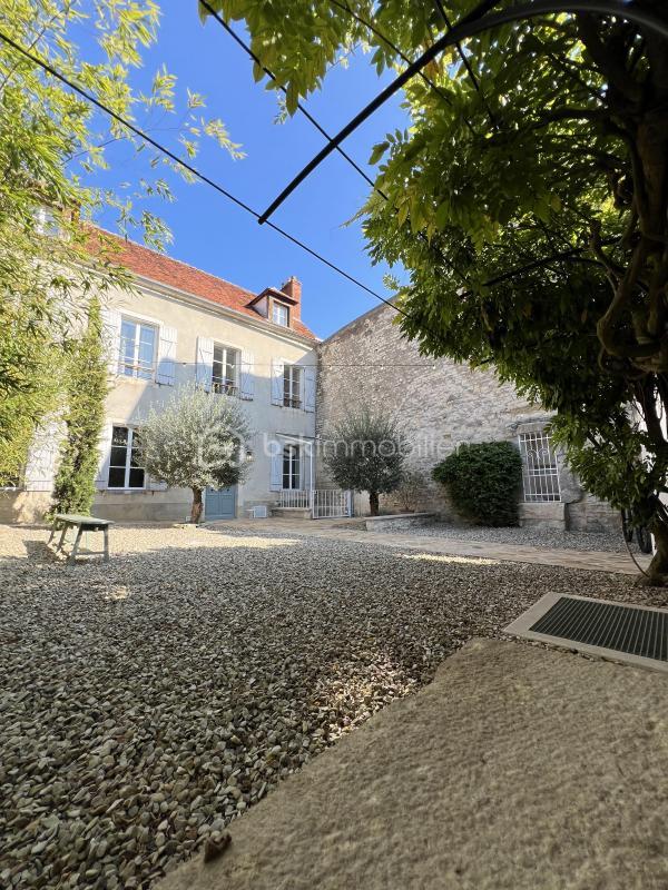Maison - 148 m² - 7 pièces