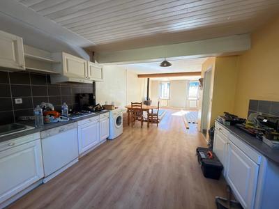 Appartement - 77 m² - 3 pièces