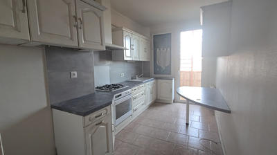 Appartement - 64 m² - 4 pièces