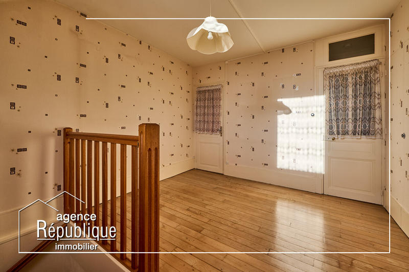 Maison - 154 m² - 7 pièces