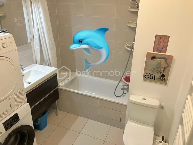 Appartement - 84 m² - 4 pièces