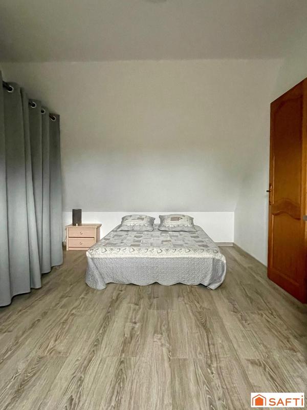 Maison - 106 m² - 7 pièces