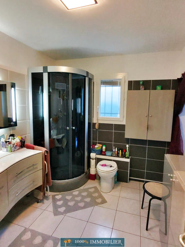 Maison - 97 m² - 4 pièces