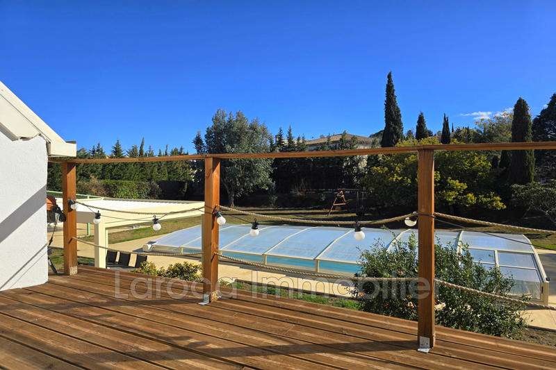 Villa - 176 m² - 6 pièces