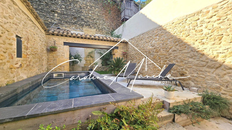 Maison de village - 215 m² - 5 pièces