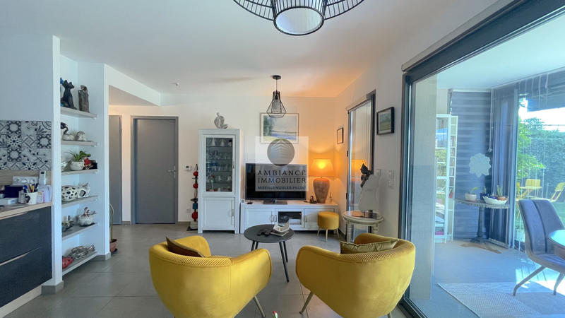 Appartement - 103 m² - 4 pièces