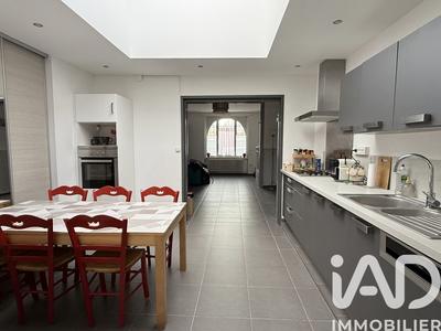 Maison - 106 m² - 4 pièces