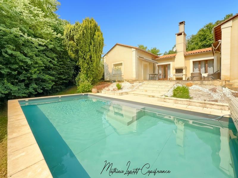 Maison - 190 m² - 6 pièces