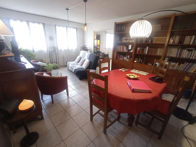 Appartement - 74 m² - 3 pièces