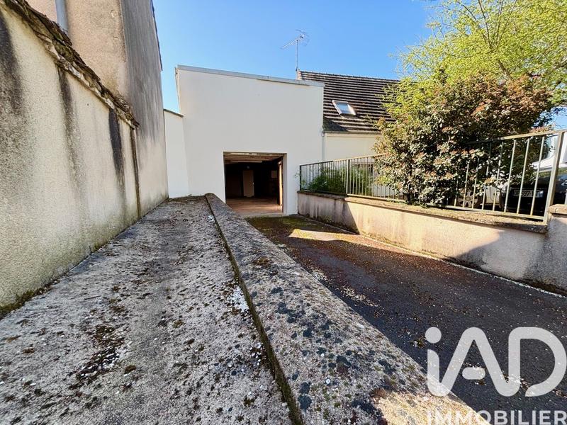 Maison - 92 m² - 4 pièces