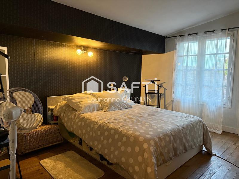 Maison - 170 m² - 8 pièces