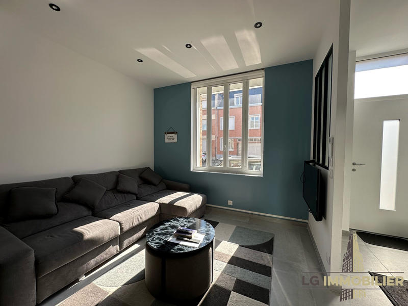 Maison - 91 m² - 5 pièces