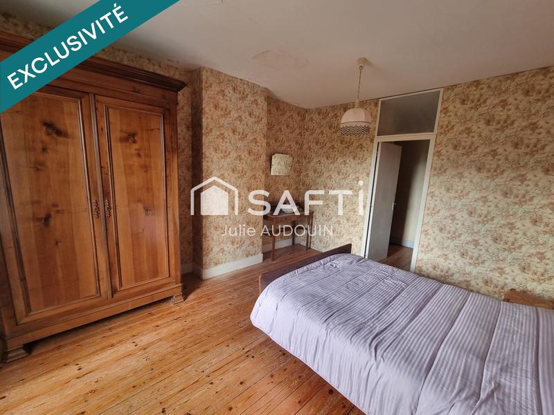 Maison - 216 m² - 11 pièces