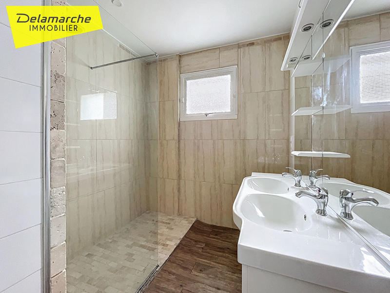 Local d'activité / Entrepôt - 390 m² - 4 pièces