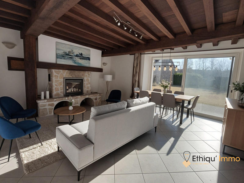 Maison - 278 m² - 8 pièces