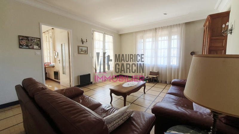 Maison traditionnelle - 132 m² - 6 pièces