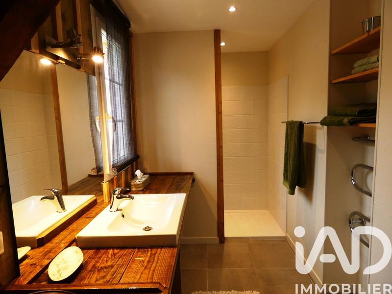 Maison de campagne - 250 m² - 7 pièces