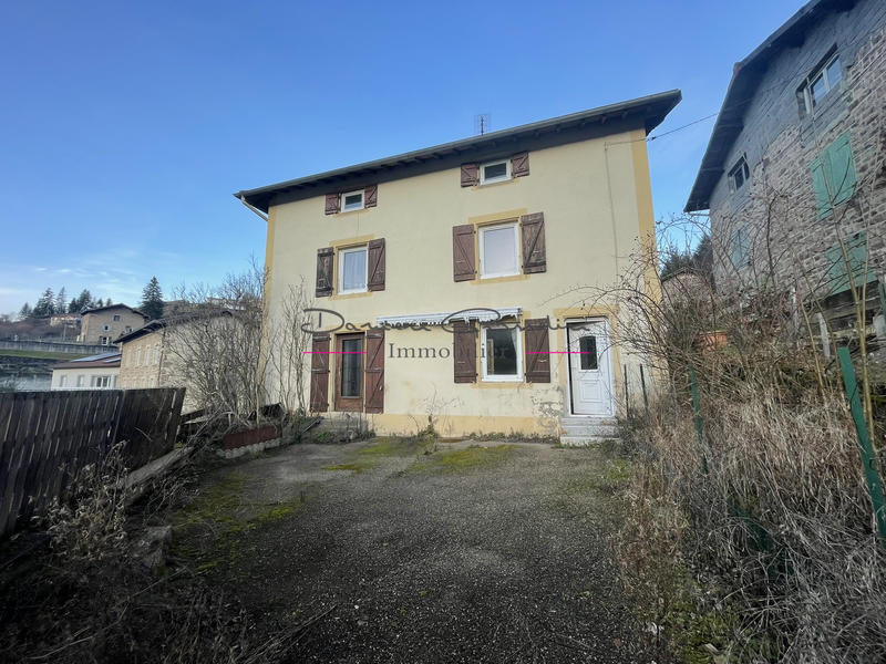 Maison - 94 m² - 4 pièces