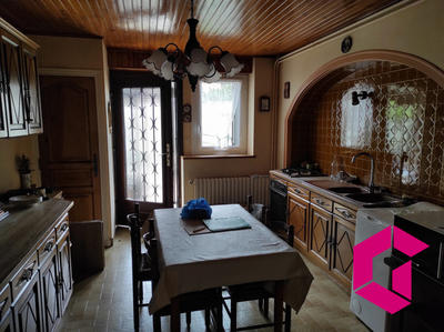 Maison - 70 m² - 5 pièces