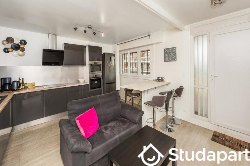 Chambre - 11 m² - 1 pièce