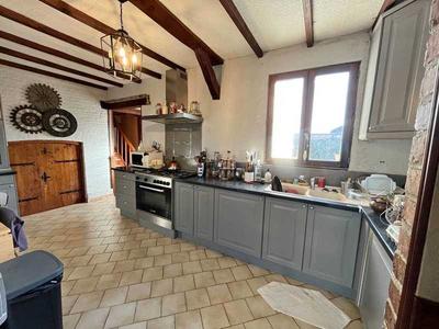 Maison - 106 m² - 6 pièces
