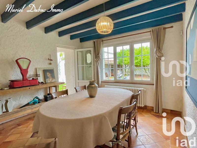 Maison - 245 m² - 12 pièces