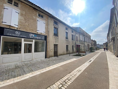 Appartement - 127 m² - 4 pièces