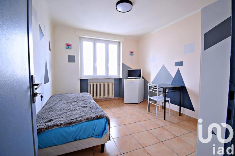 Immeuble - 167 m² - 8 pièces