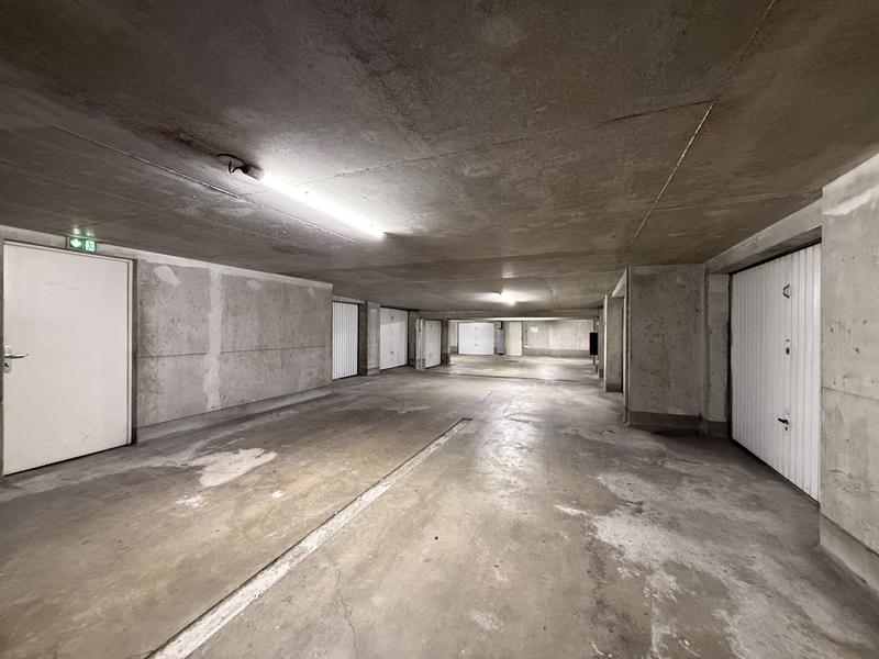 Parking / Garage - 17 m²