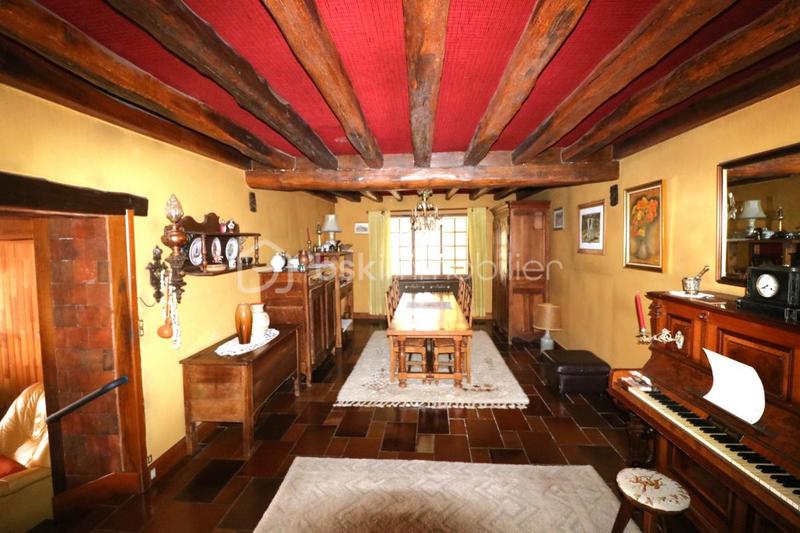 Maison - 110 m² - 6 pièces