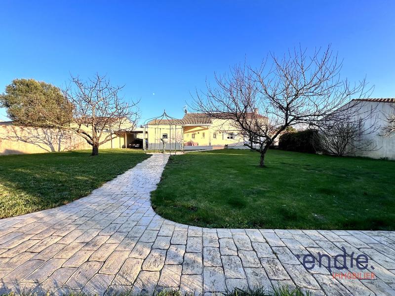 Maison - 183 m² - 7 pièces