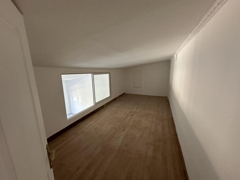 Local commercial - 1 436 m²