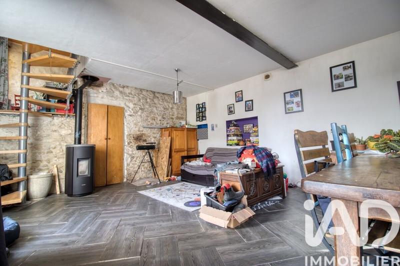 Maison - 80 m² - 5 pièces
