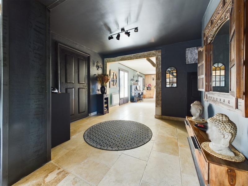 Maison - 180 m² - 6 pièces