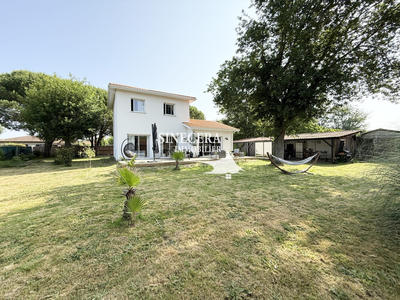 Maison - 107 m² - 5 pièces