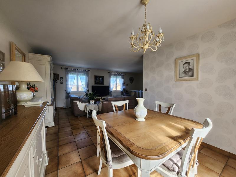 Maison - 115 m² - 7 pièces