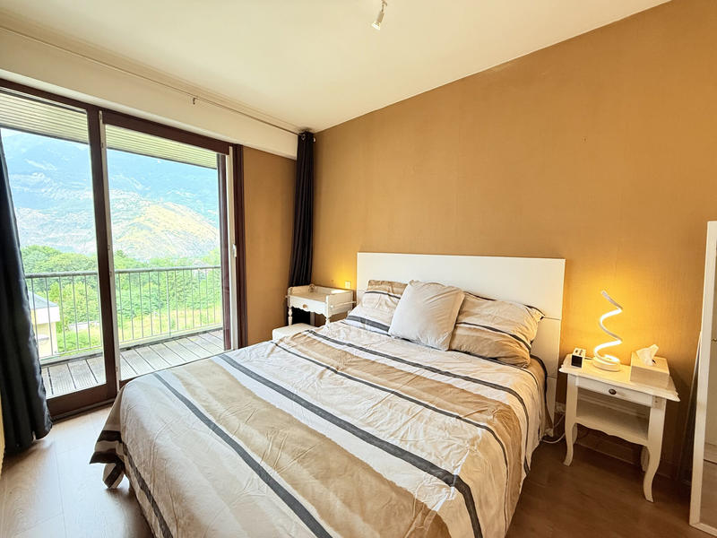 Appartement - 88 m² - 4 pièces