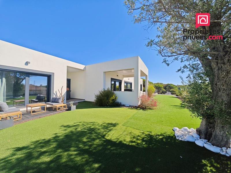 Villa - 220 m² - 6 pièces