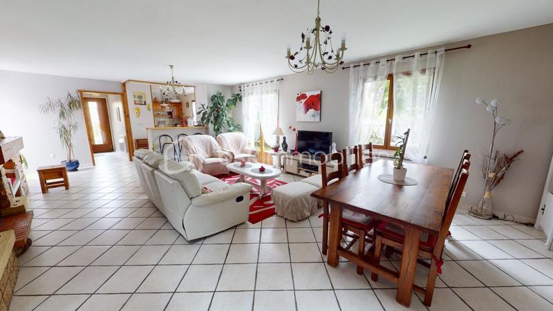 Maison - 134 m² - 5 pièces