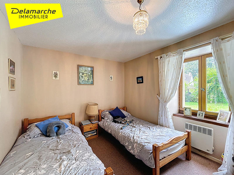 Maison - 120 m² - 8 pièces