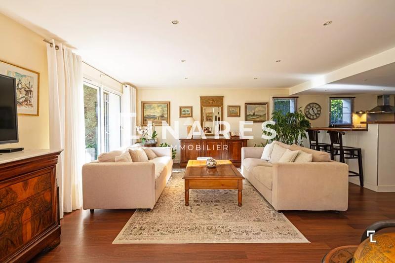 Maison - 142 m² - 4 pièces