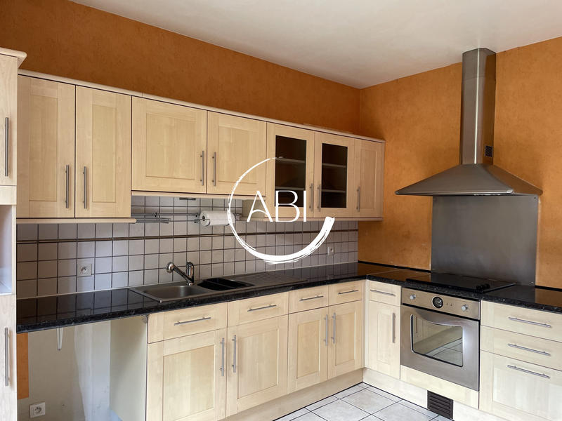 Maison ancienne - 150 m² - 4 pièces