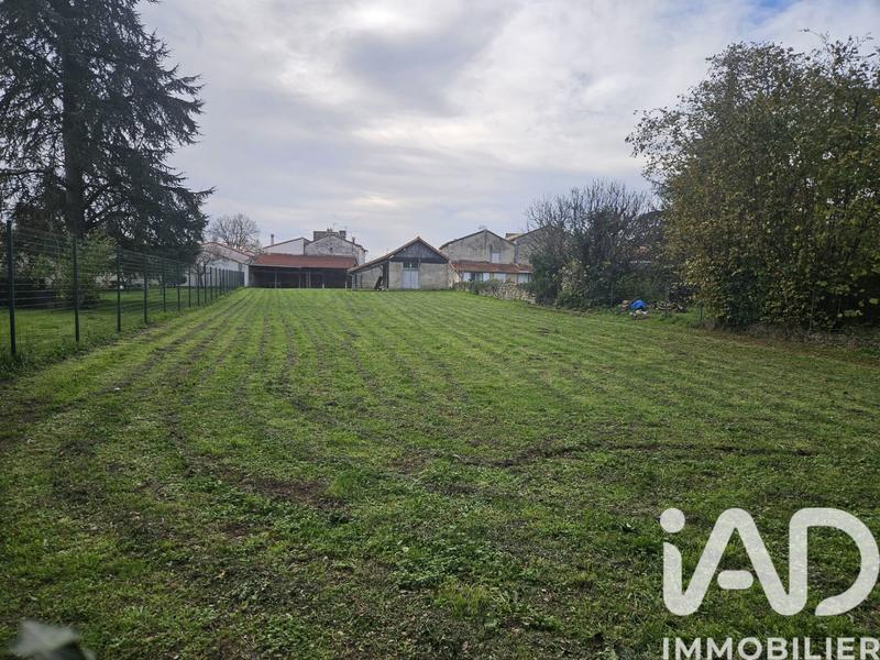 Terrain - 702 m²