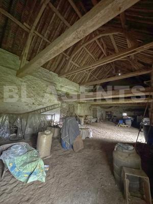 Maison - 250 m² - 4 pièces