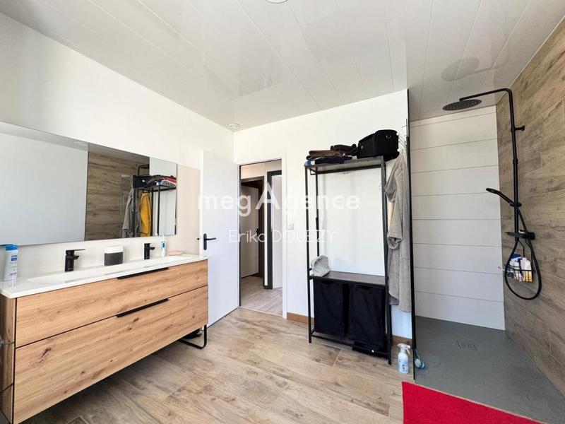 Maison - 131 m² - 6 pièces