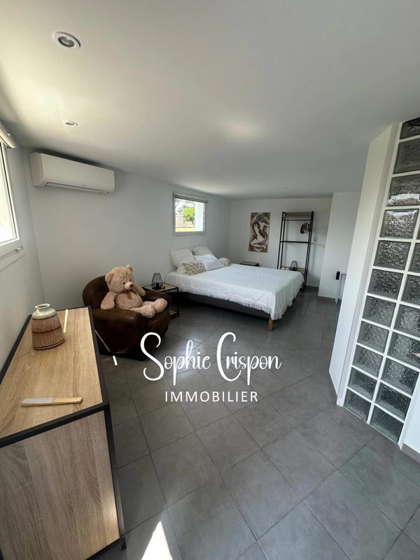 Villa - 186 m² - 8 pièces