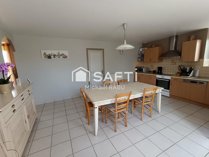 Maison - 123 m² - 4 pièces