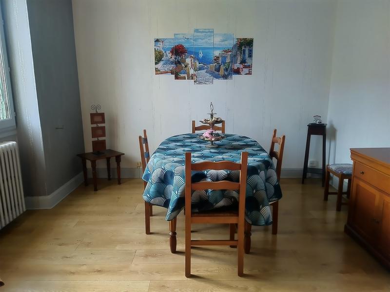 Maison traditionnelle - 90 m² - 5 pièces